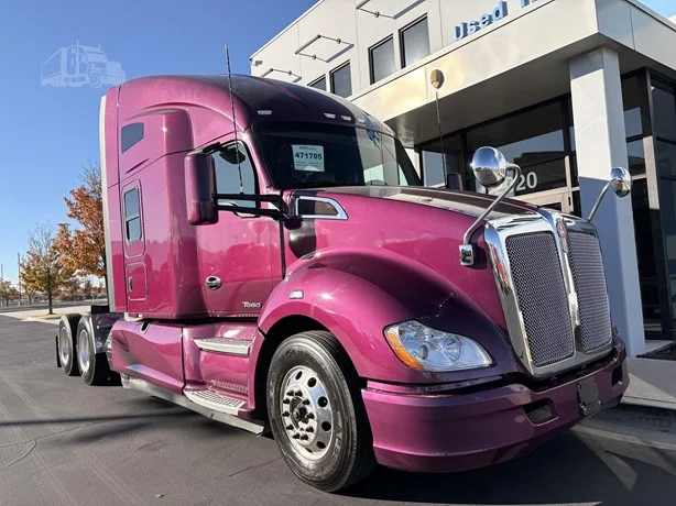 2022 Kenworth T680 - image 8