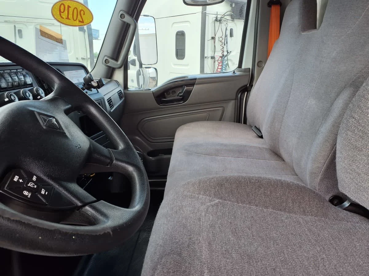 2019 International MV in Davie, FL — photo 8