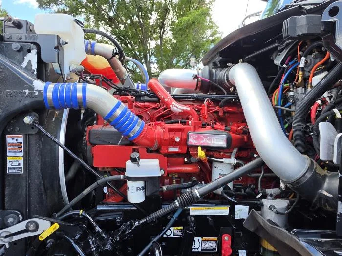 2025 Peterbilt 589 — photo 15