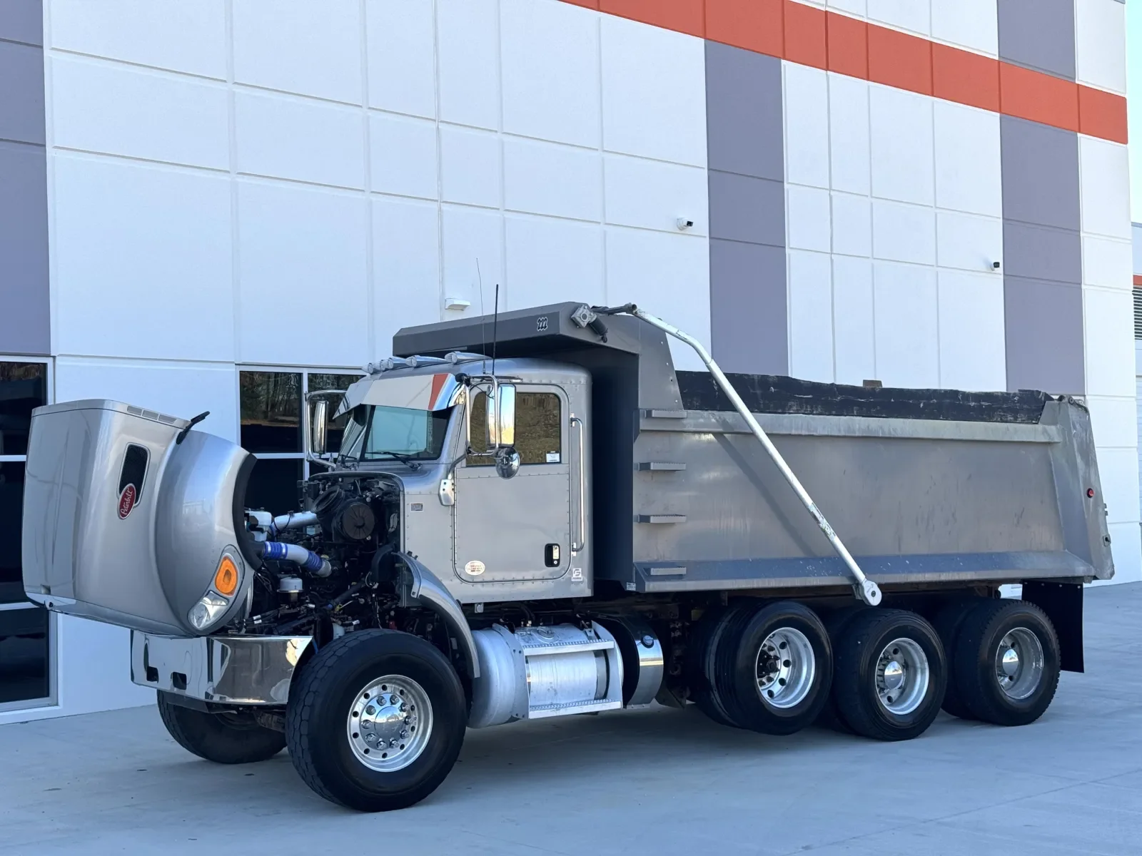 2021 Peterbilt 348 in Greer, SC — photo 11