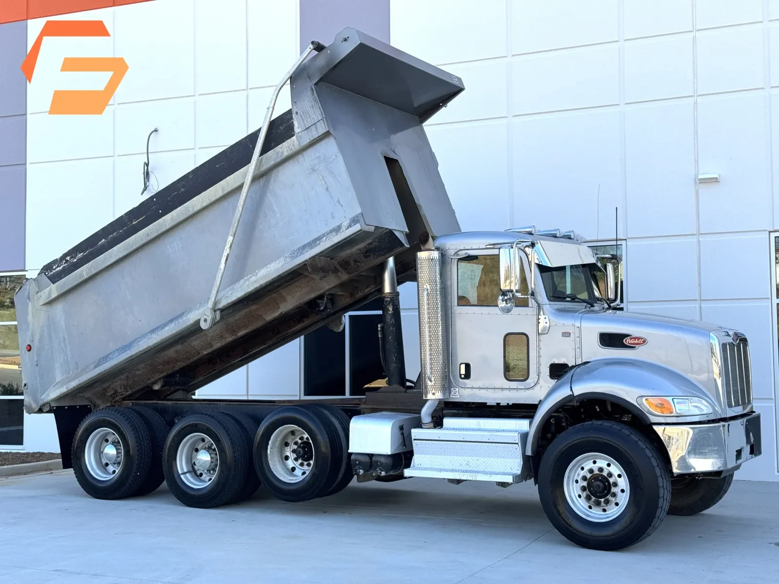 2021 Peterbilt 348 in Greer, SC