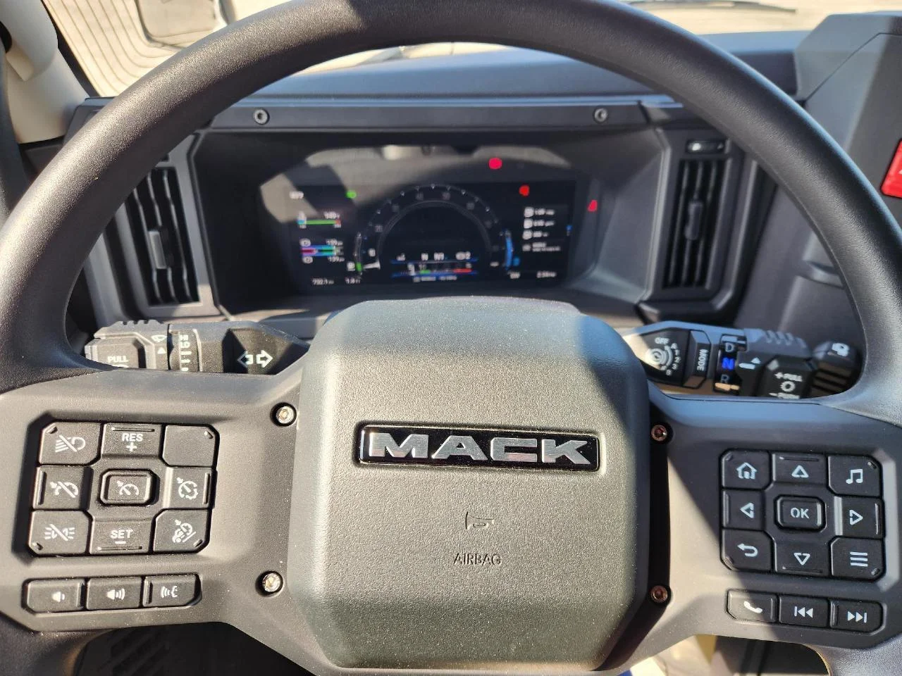 2026 Mack Pioneer in Toledo, OH — photo 11