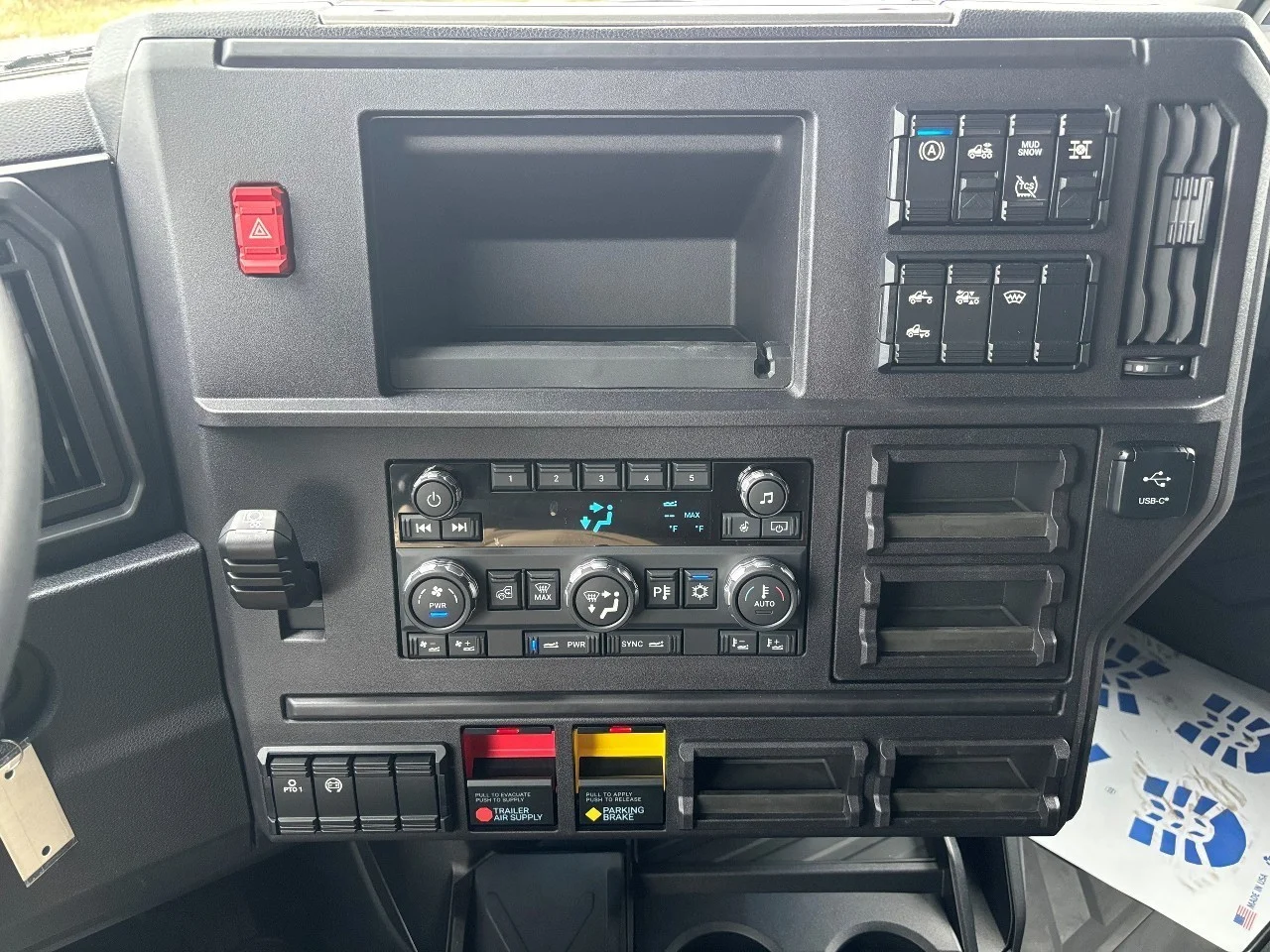 2026 Mack Pioneer in Toledo, OH — photo 9