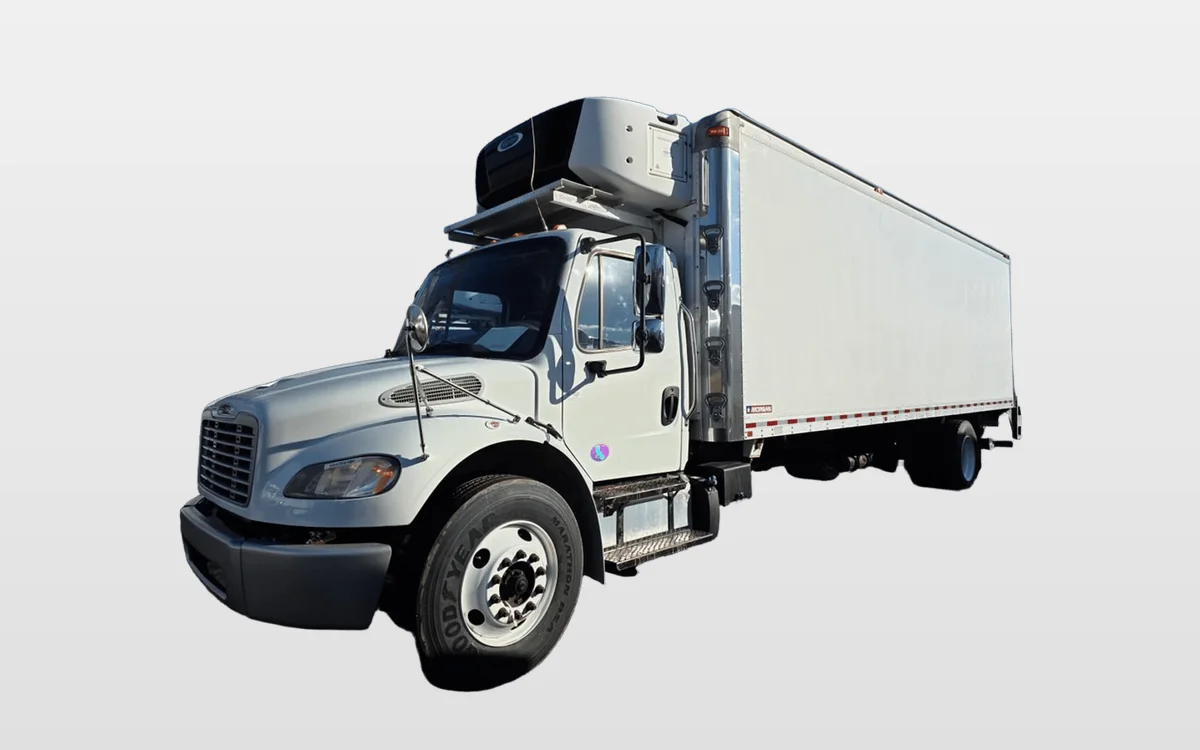 2018 Freightliner M2 106 - image 1