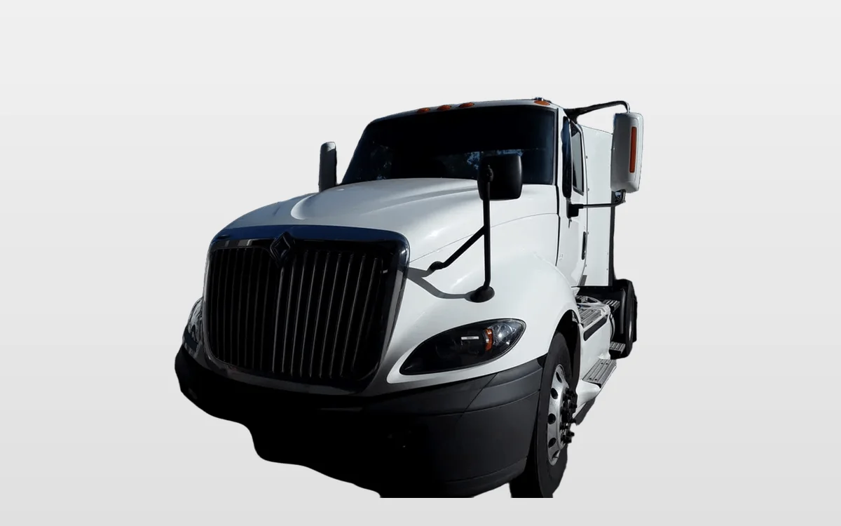 2016 International ProStar - image 1