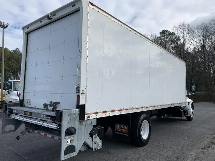 2020 International MV - image 4