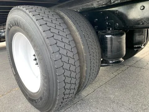 2020 International MV - image 15