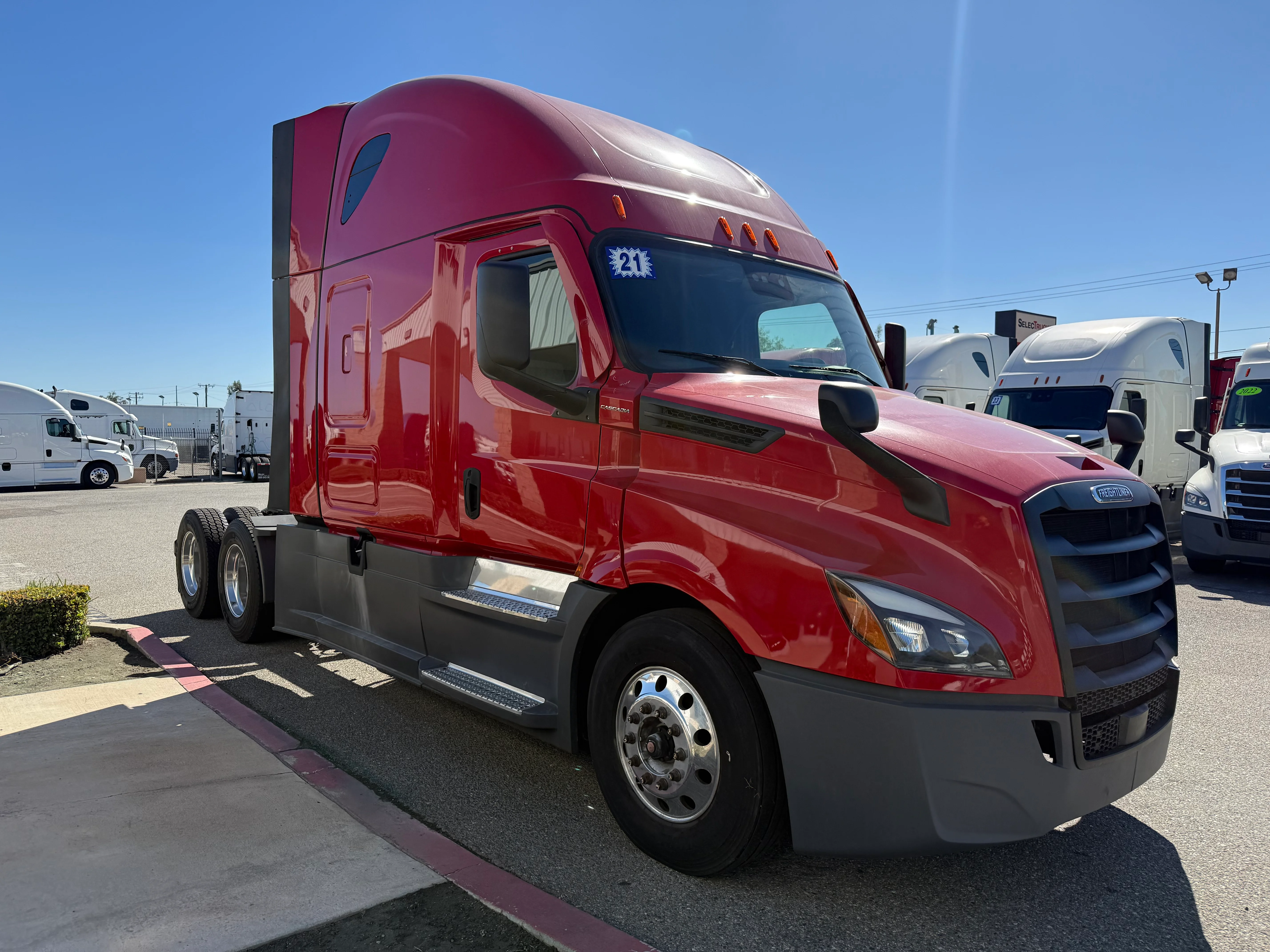 2021 Freightliner Cascadia in Selectrucks Fontana, CA — photo 9