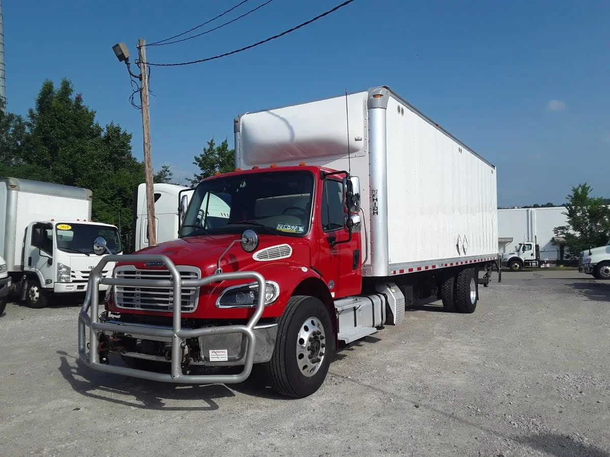 2023 Freightliner M2 106