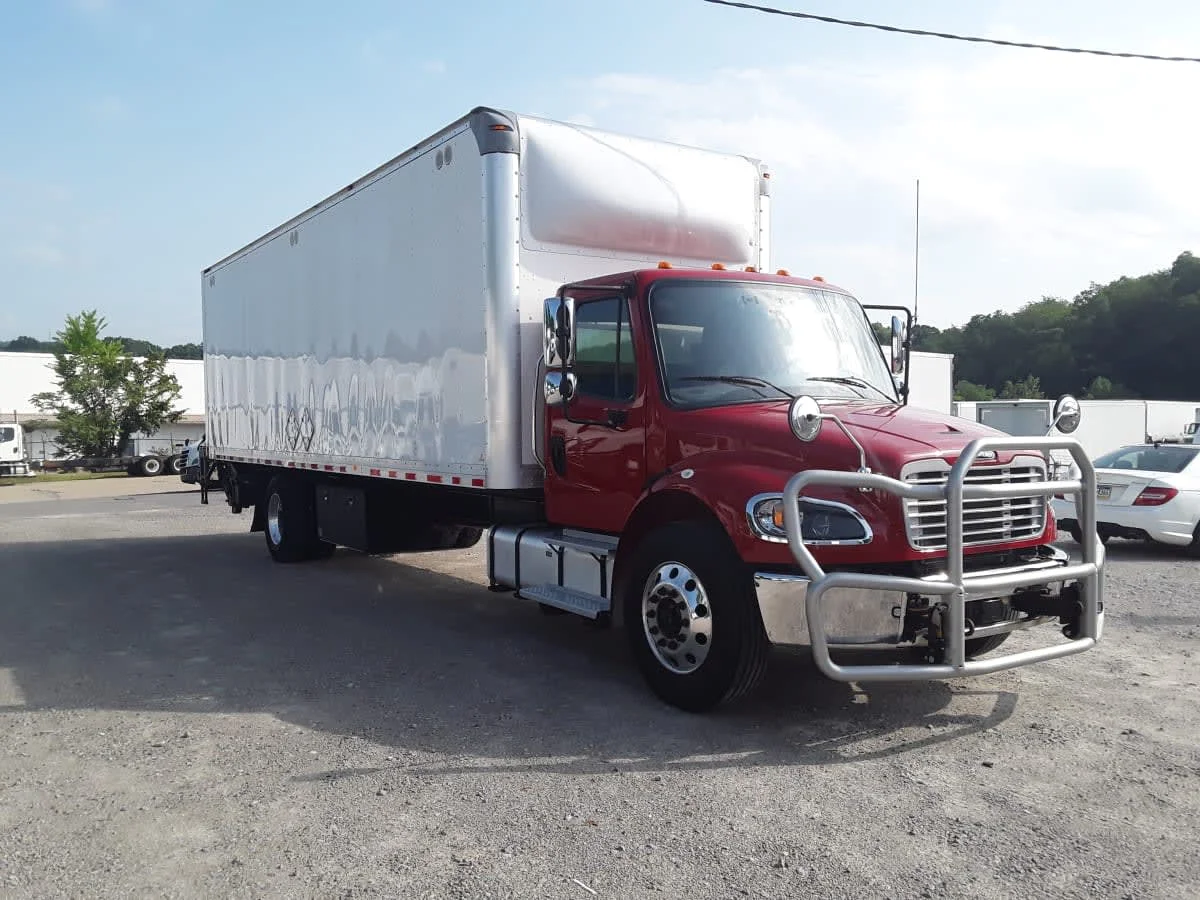 2023 Freightliner M2 106 in Pittsburgh, PA — photo 3
