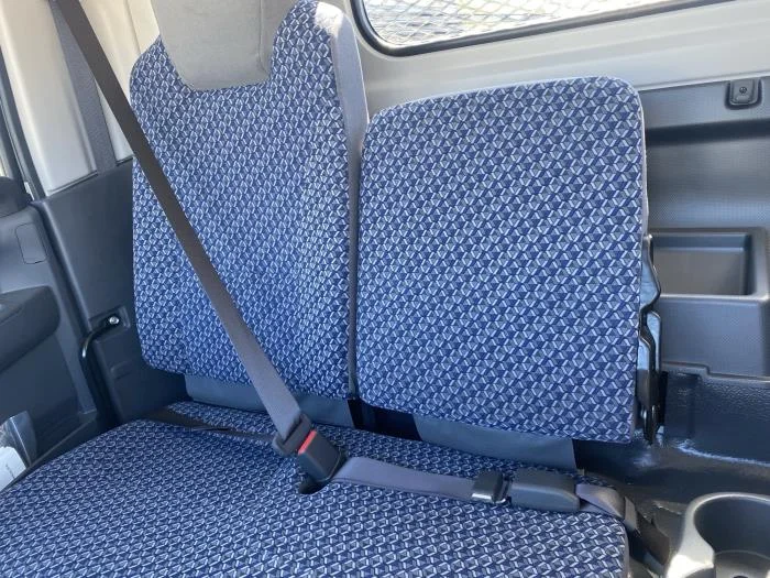 2025 Isuzu NRR - image 17