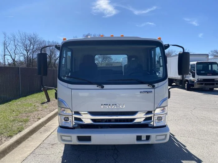 2025 Isuzu NRR - image 11