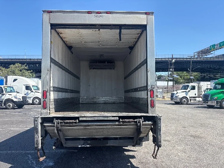 2020 Hino 195 in Elmsford, NY — photo 8
