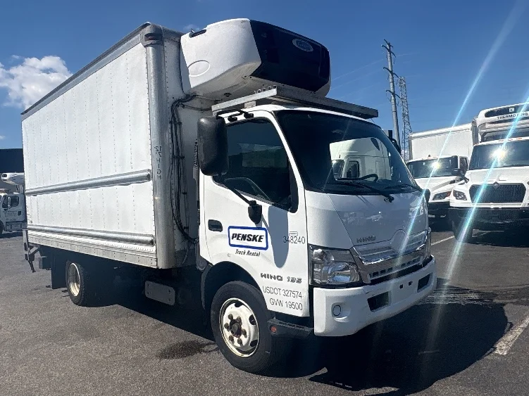 2020 Hino 195