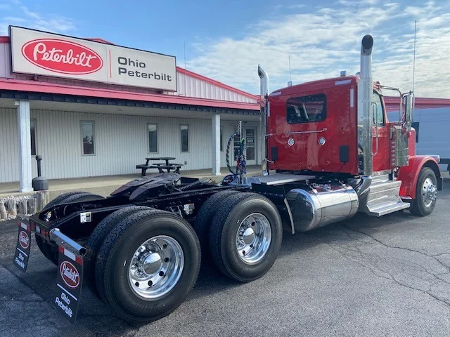 2027 Peterbilt 589 in Lima, OH — photo 5