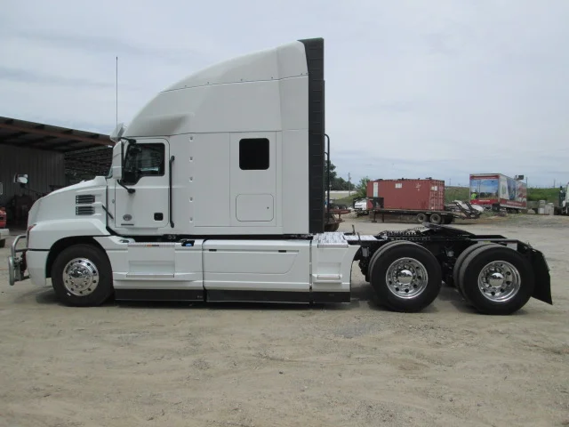 2024 Mack Anthem in Macon, GA — photo 8