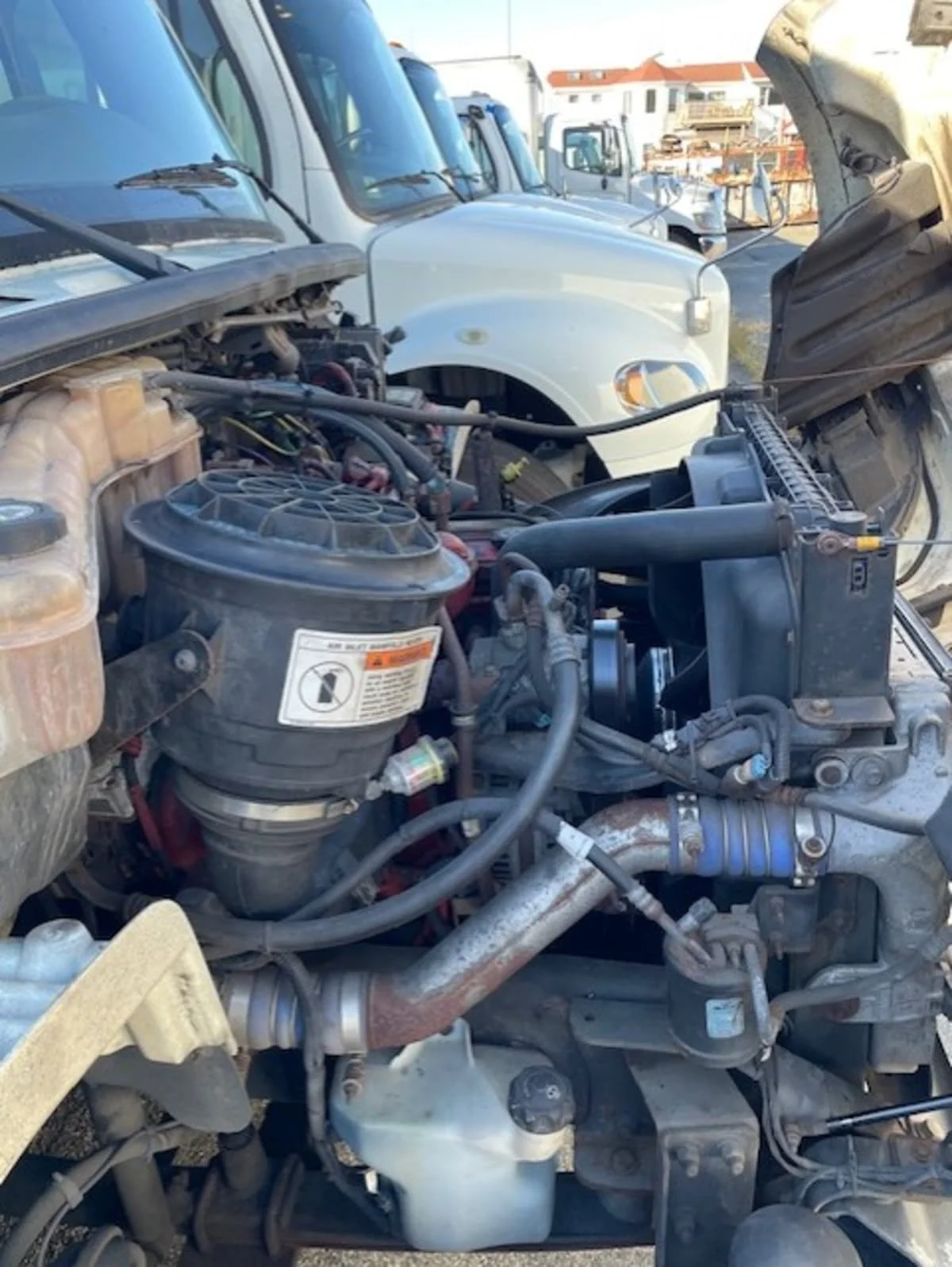 2017 Freightliner M2 106 - image 11