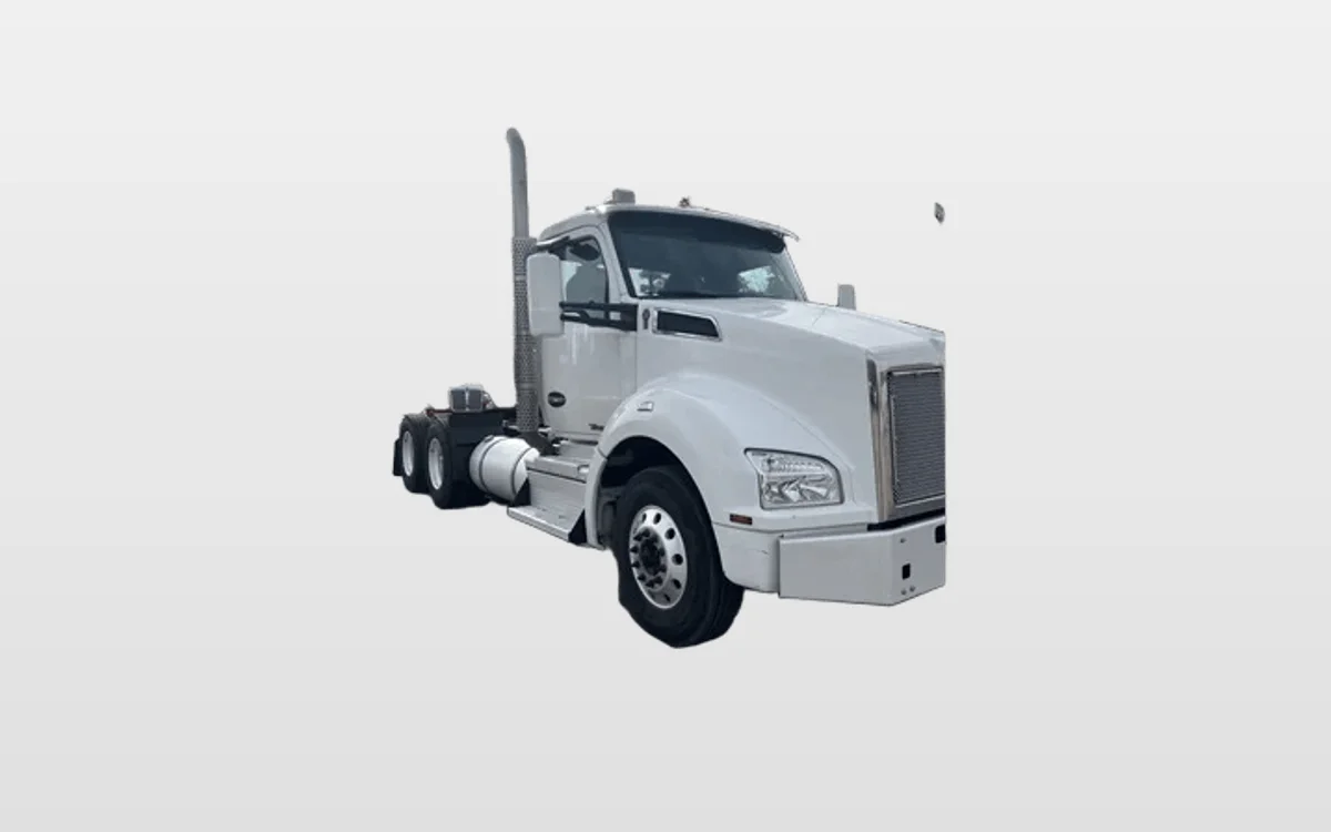 2019 Kenworth T880 - image 1