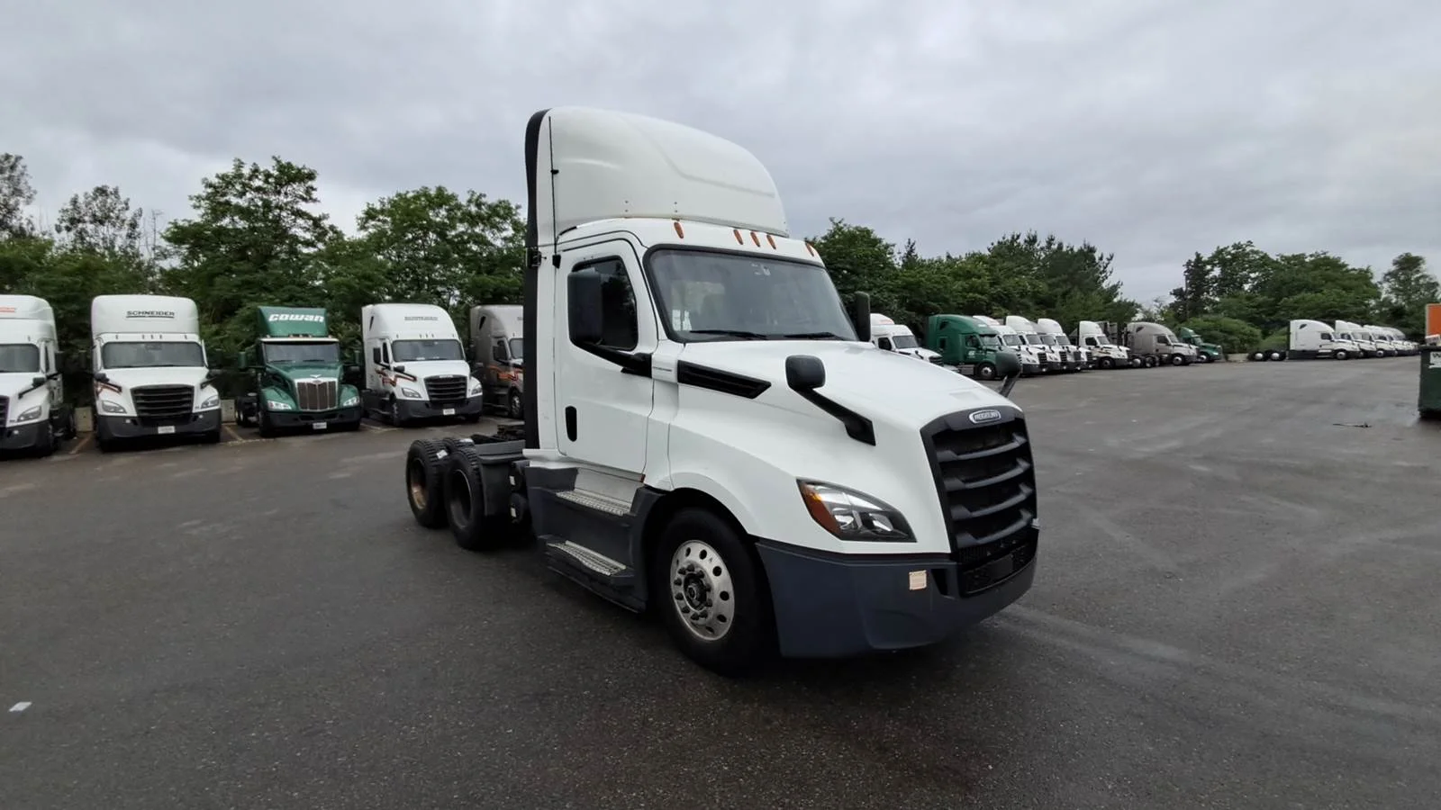 2020 Freightliner Cascadia