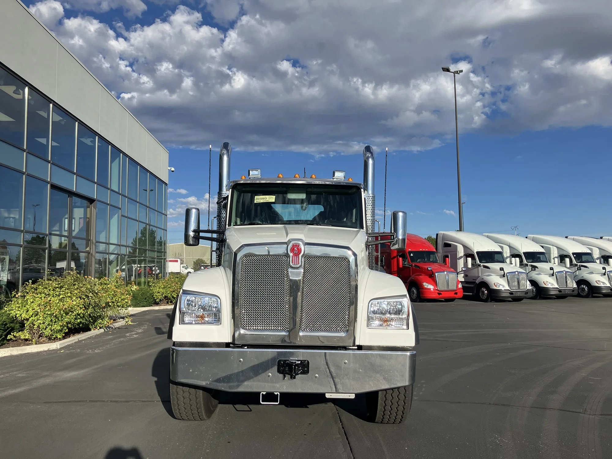 2027 Kenworth T880 in Salt Lake, UT — photo 2