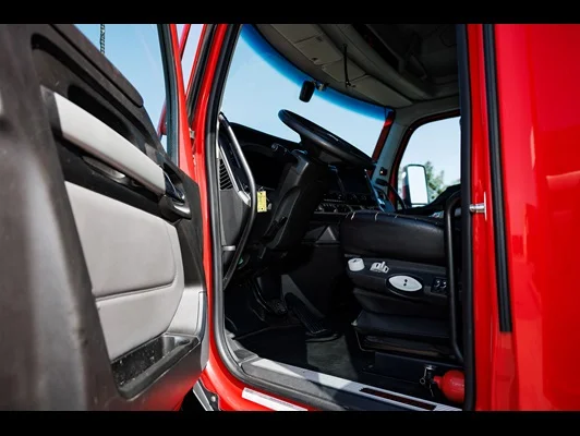 2023 Kenworth T680 in Little Rock, AR — photo 14