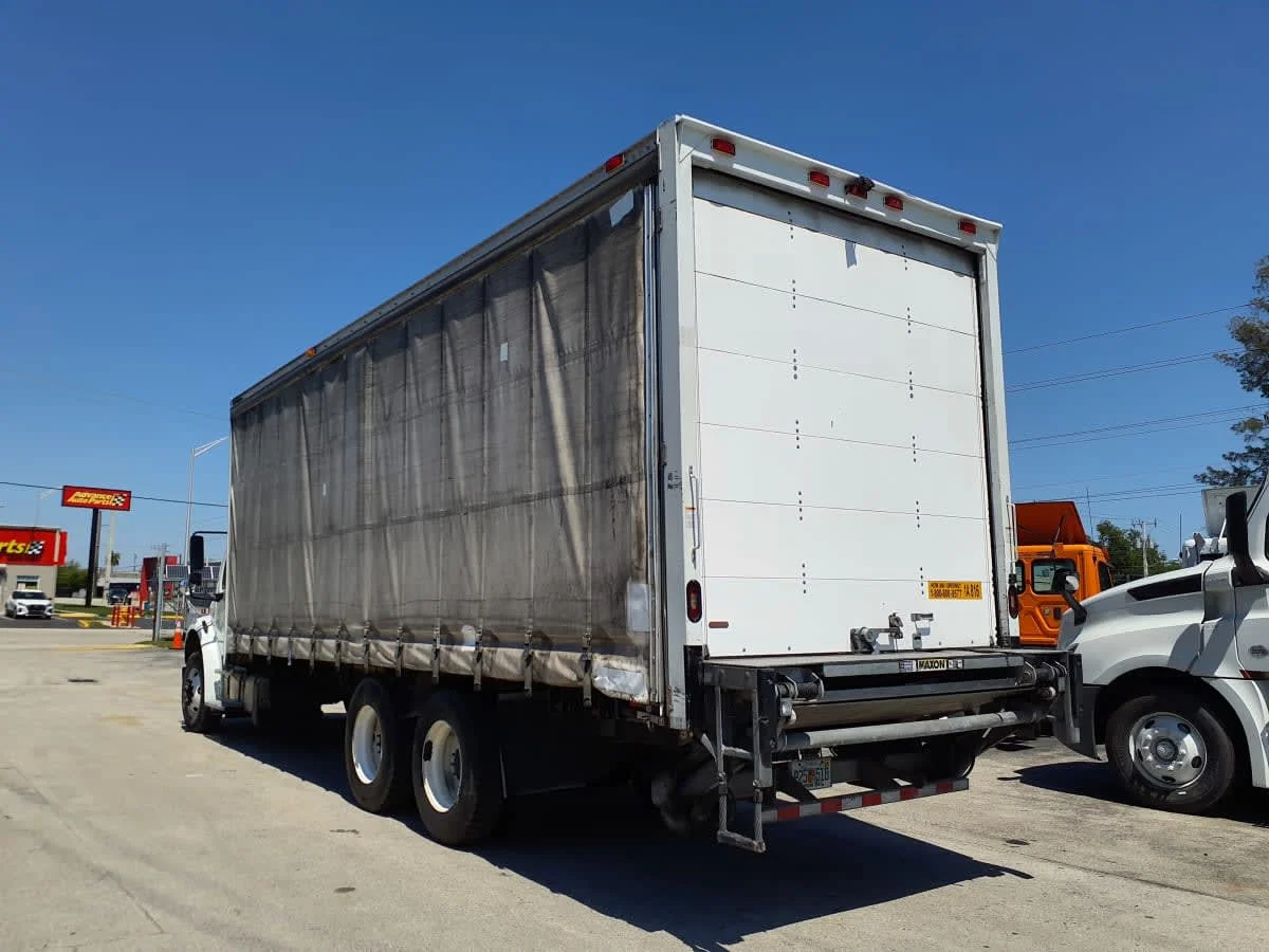 2020 Freightliner M2 106 - image 6