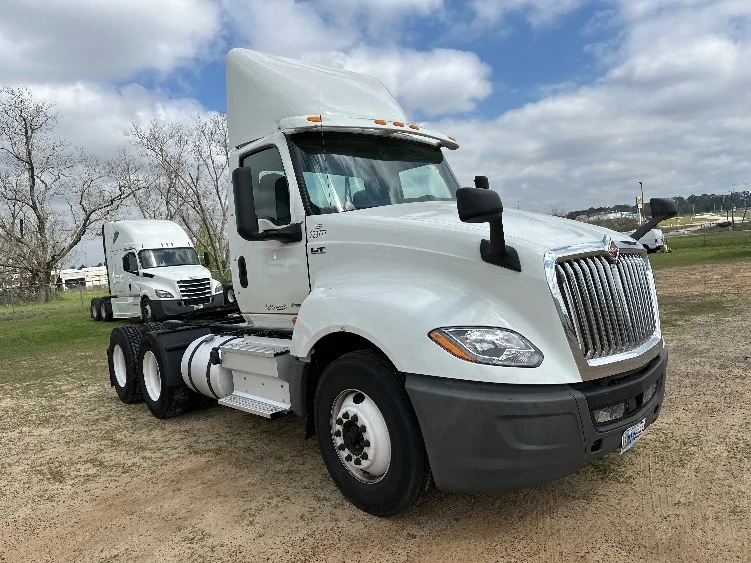2019 International LT in Tifton, GA