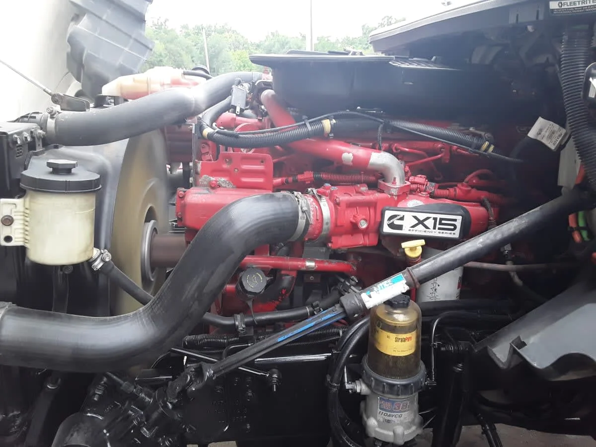 2020 International LT in Kansas City, MO — photo 10