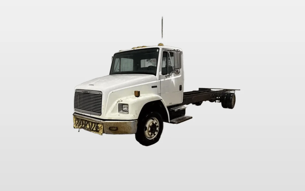 2000 Freightliner - image 1