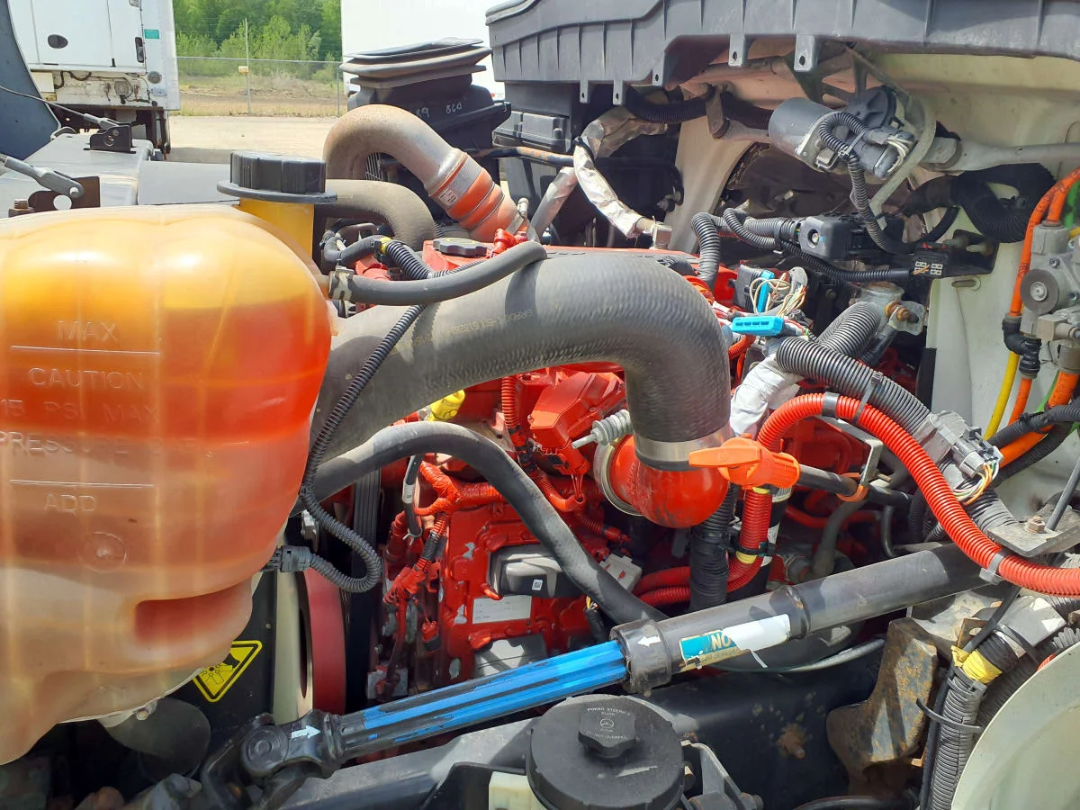 2018 International 4300 in Wayland, MI — photo 10