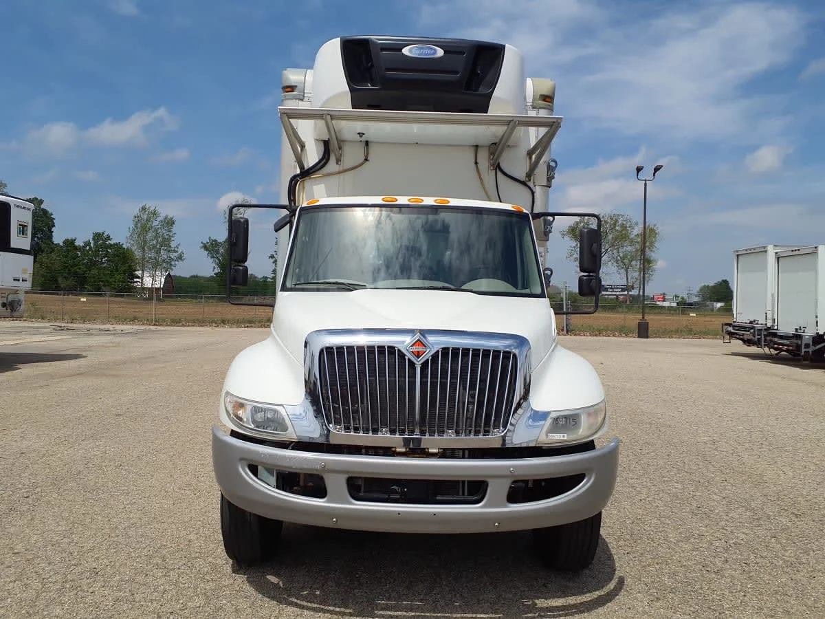2018 International 4300 in Wayland, MI — photo 2