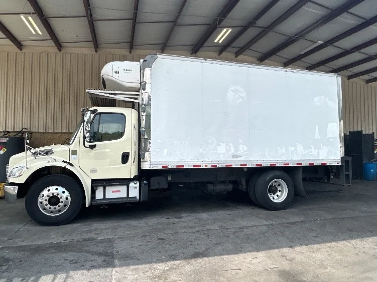 2019 Freightliner eM2 in Forest Park, GA — photo 4