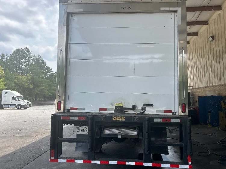 2019 Freightliner eM2 in Forest Park, GA — photo 7