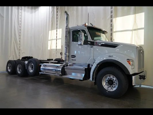 2027 Kenworth T880 in Clinton, NC