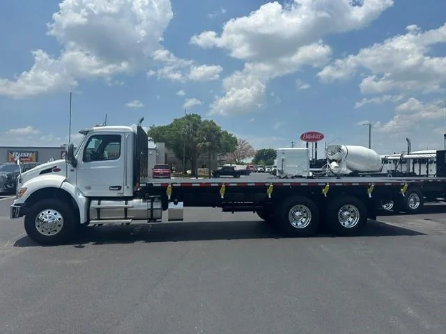 2027 Peterbilt 548 — photo 3