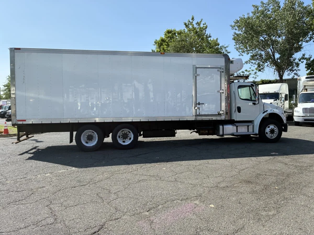 2019 Freightliner M2 106 in Newark, NJ — photo 11