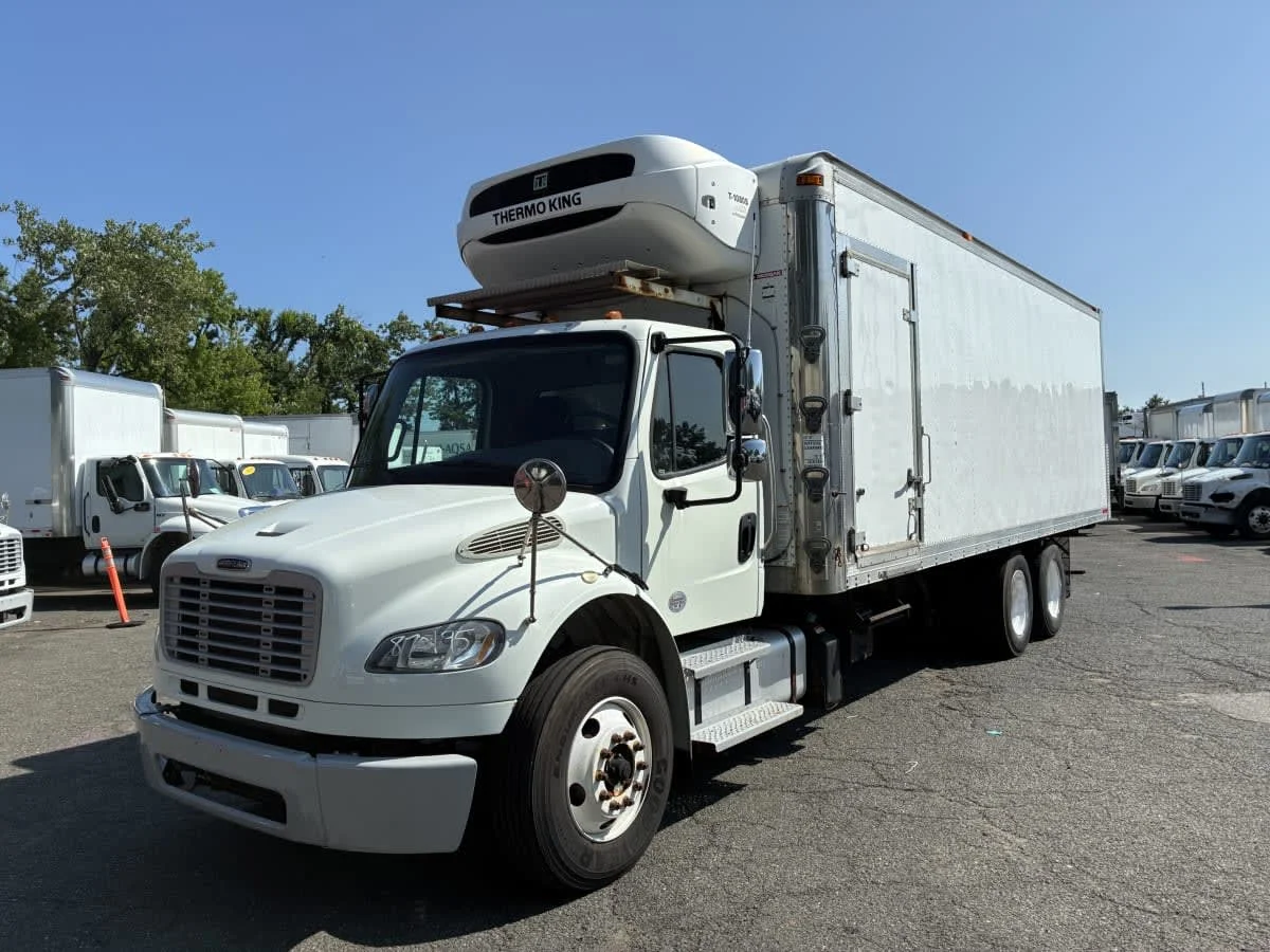 2019 Freightliner M2 106