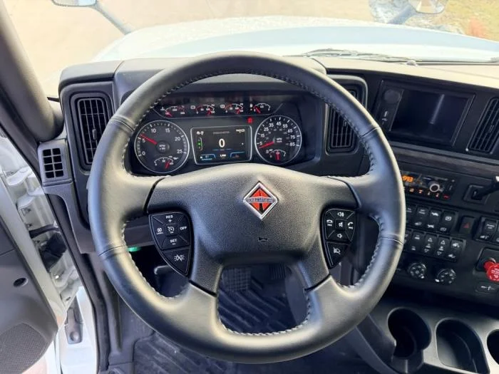 2026 International LT - image 17