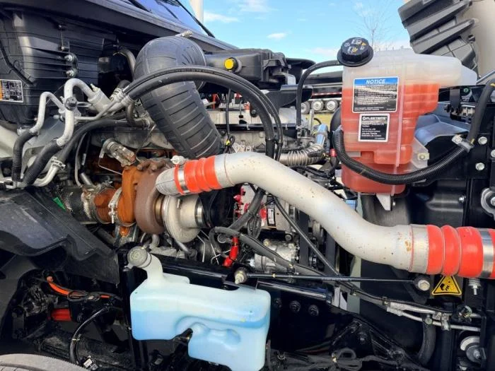 2026 International LT - image 13