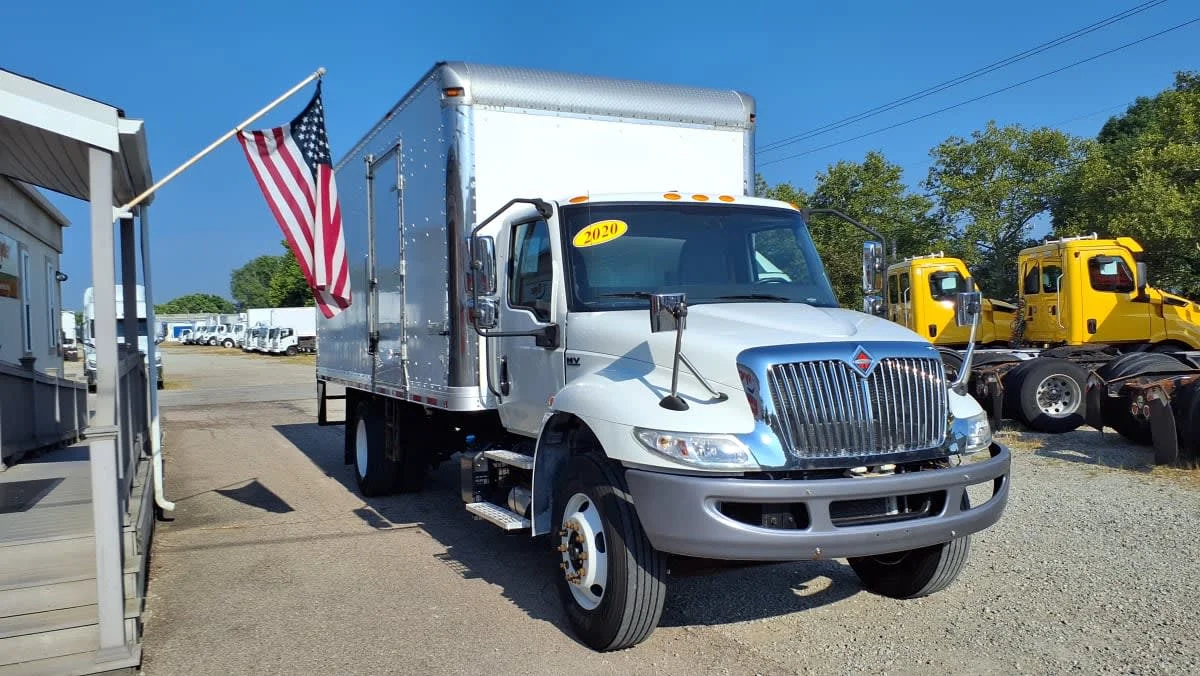 2020 International MV in West Chester, OH — photo 3