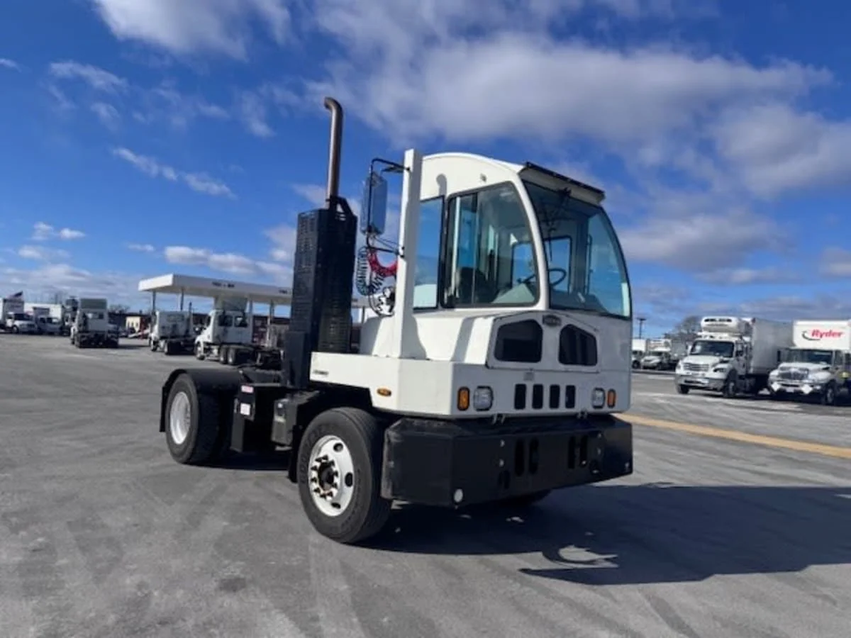 2018 Autocar in Springfield, MA — photo 3