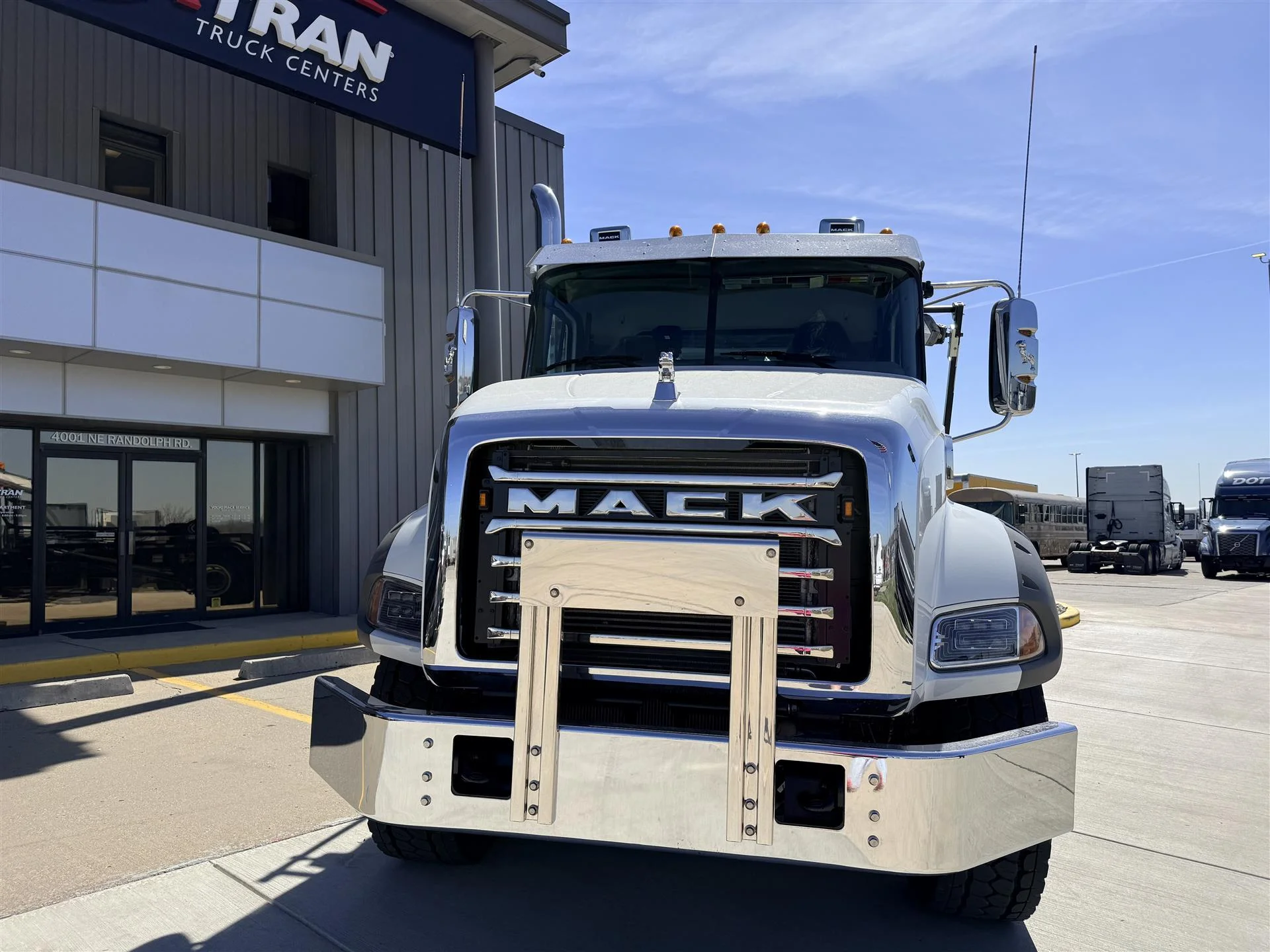 2026 Mack Granite in Kansas City, MO — photo 2