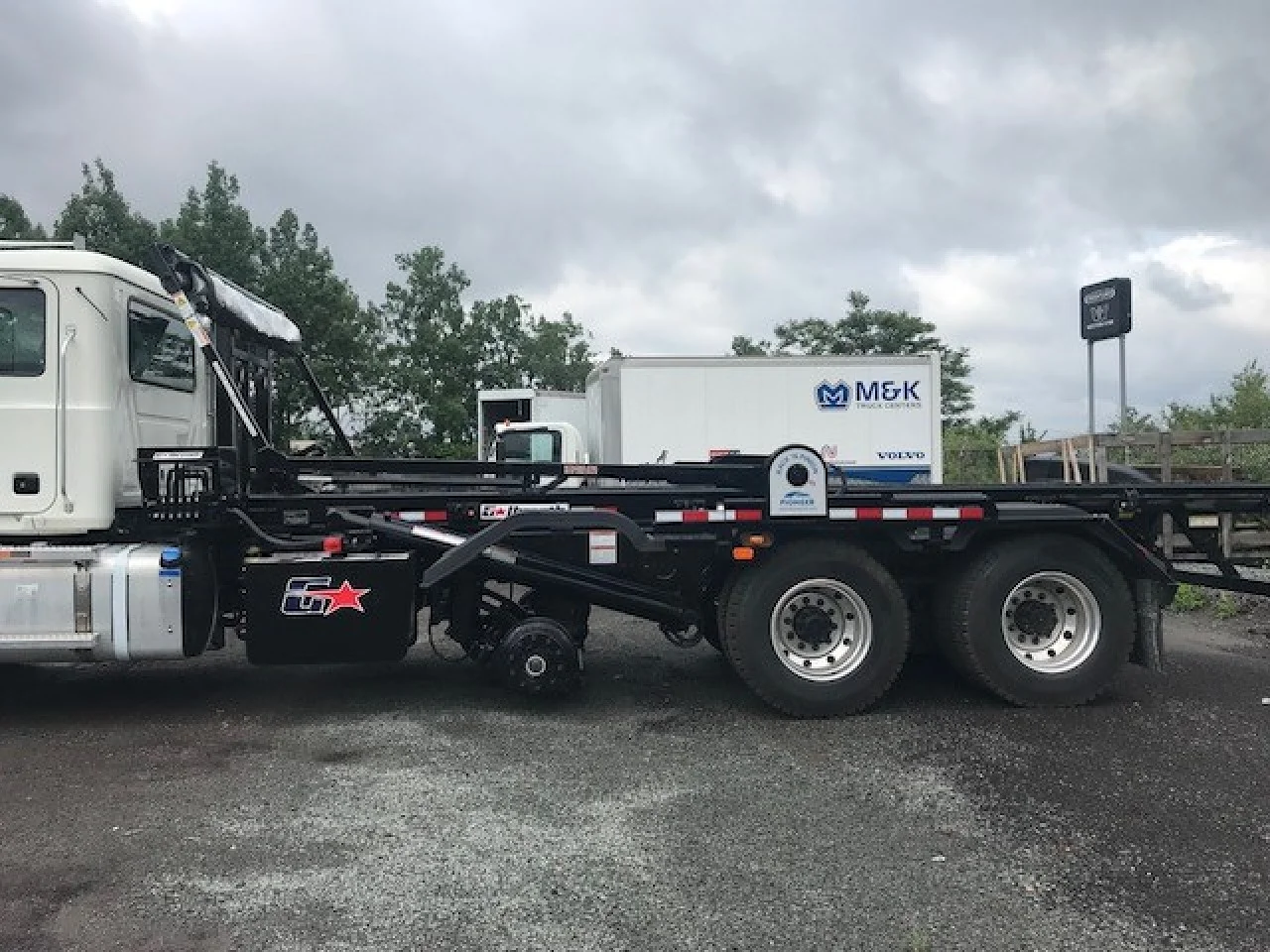 2026 Mack Granite in Dunmore, PA — photo 4
