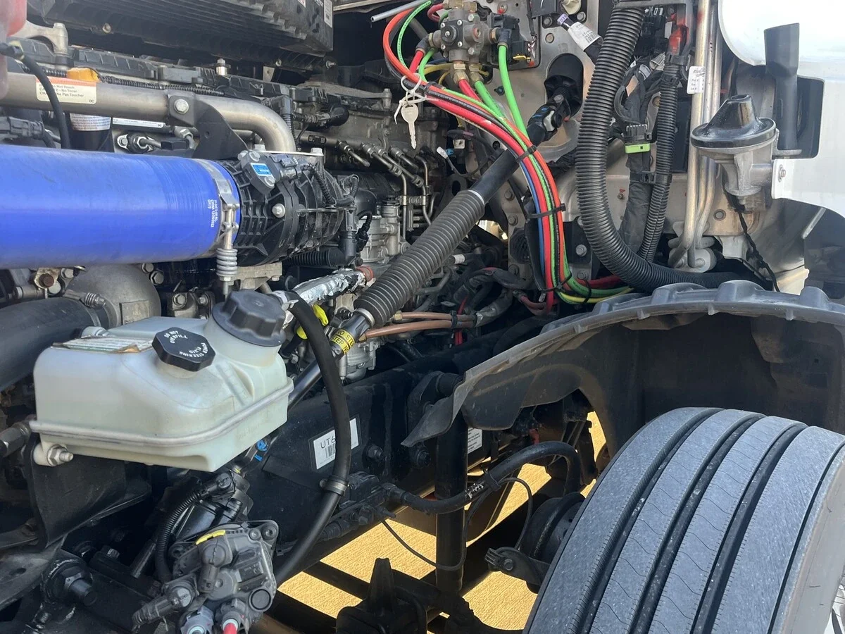 2024 Freightliner Cascadia - image 21