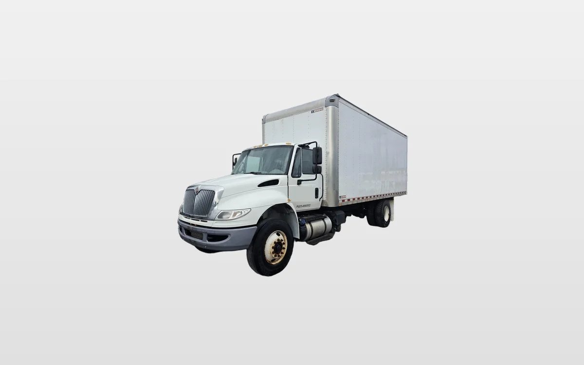 2016 International 4300 - image 1