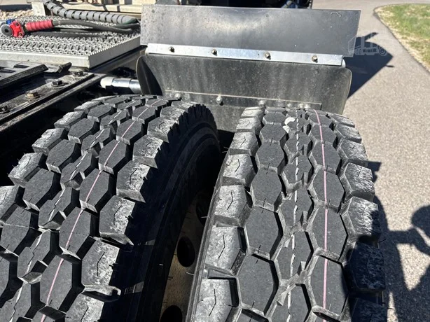 2023 Peterbilt 389 - image 33