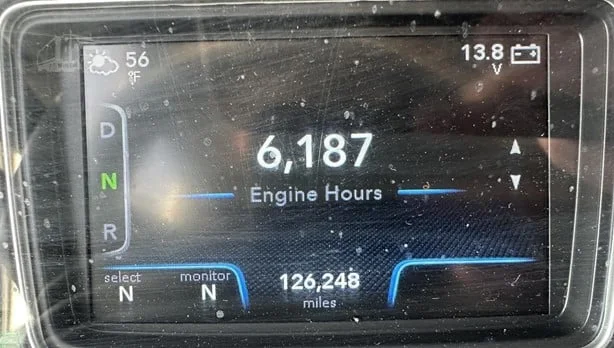 2022 International HX - image 21