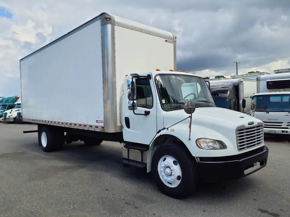 2019 Freightliner M2 106 in Springfield, MA — photo 3