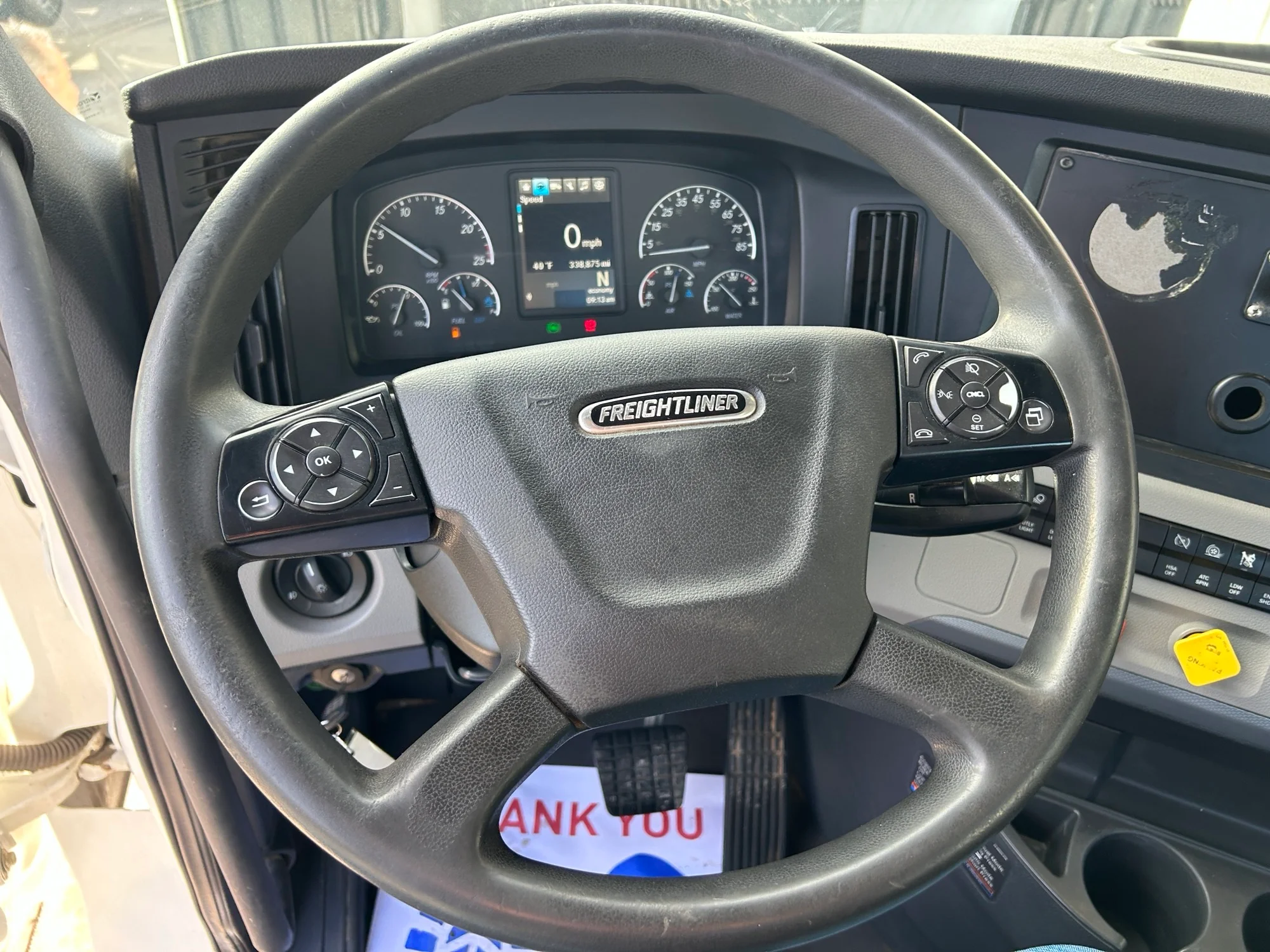 2021 Freightliner Cascadia - image 11