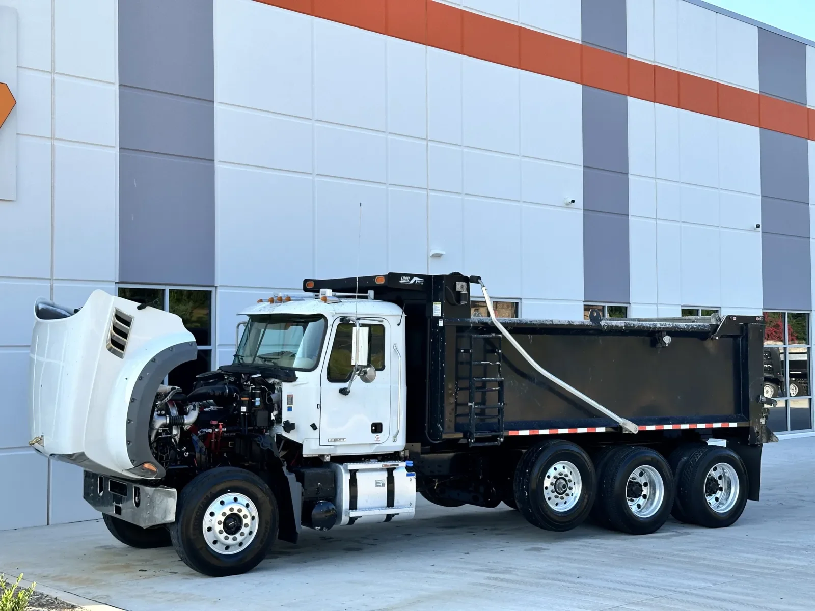 2023 Mack Granite in Greer, SC — photo 11